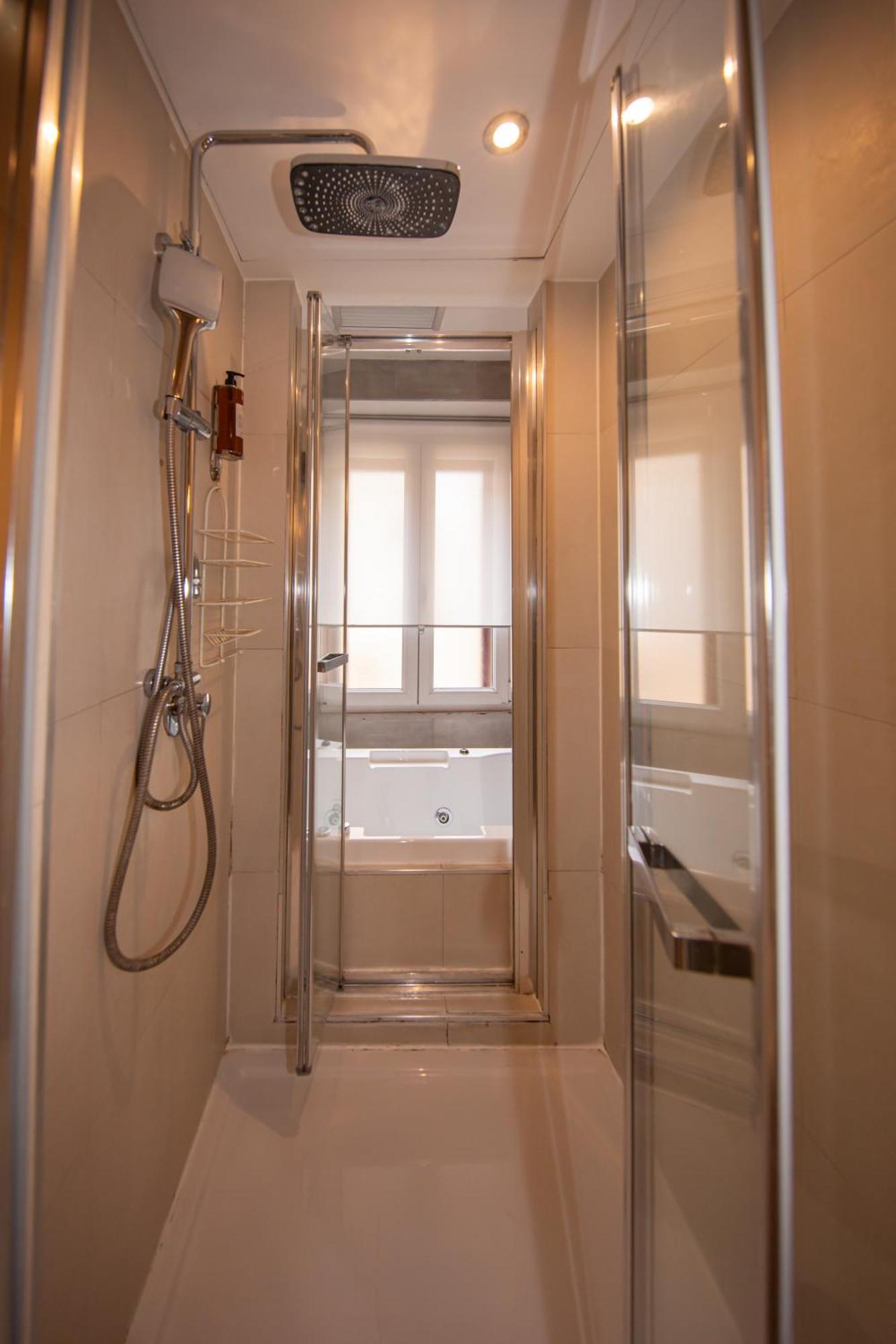 Casa de hóspedes Town House Spagna- Luxury With Jacuzzi Bath *