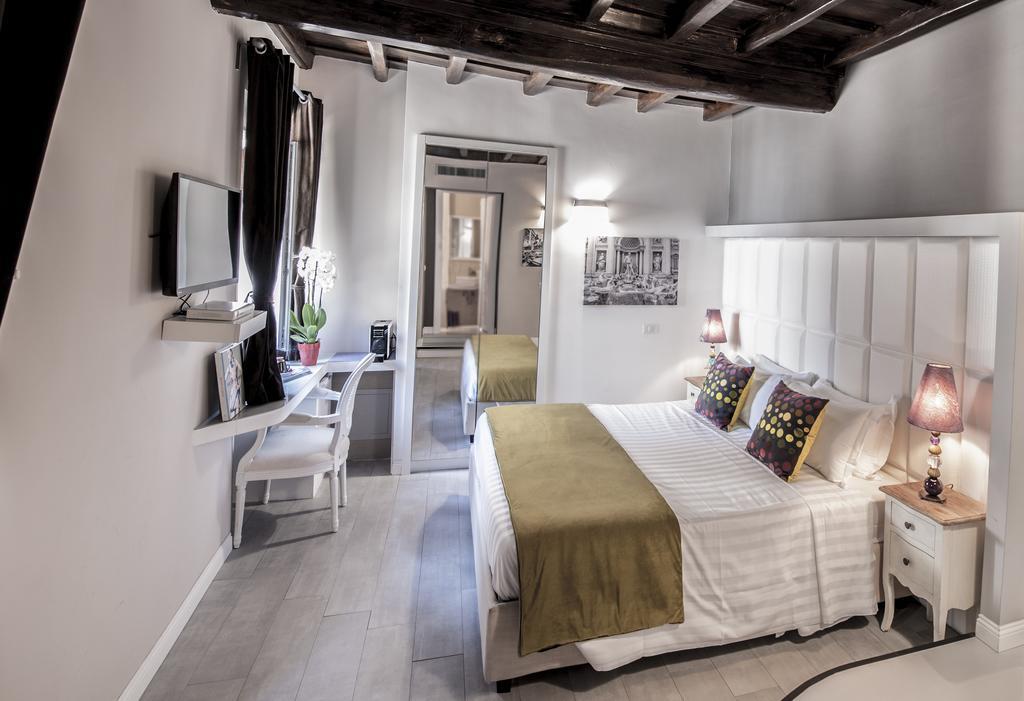 Town House Spagna- Luxury With Jacuzzi Bath *